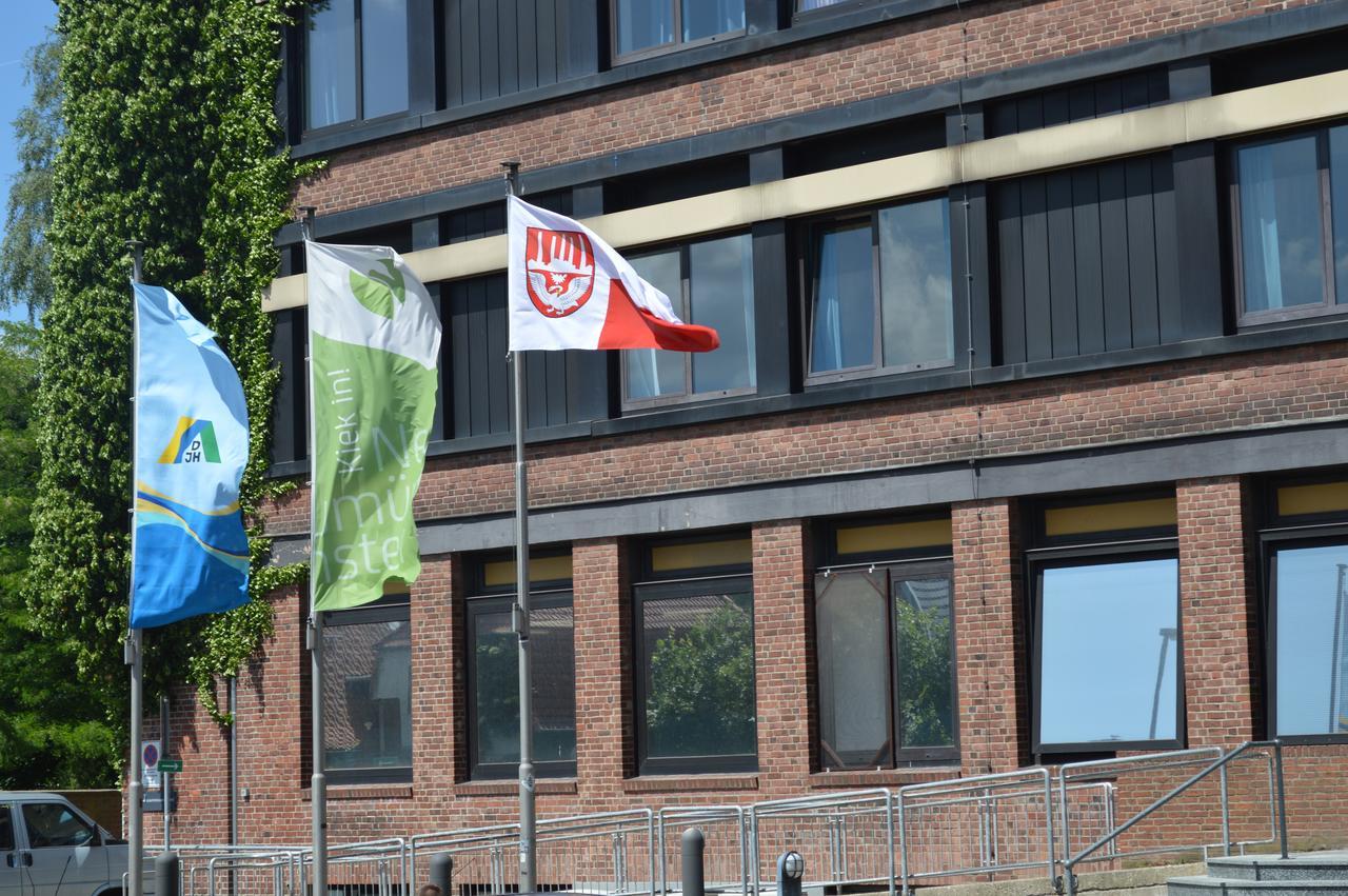 Kiek In Aoer Jugendherberge & Hostel Neumuenster Ngoại thất bức ảnh